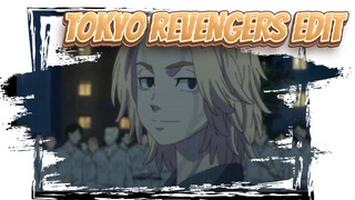 TOKYO REVENGERS