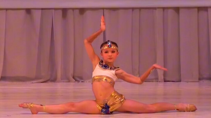 Ariadne's Egyptian Dance