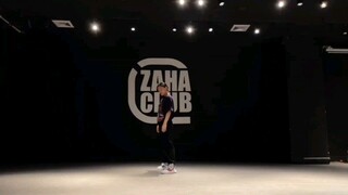 准高三学生终于圆梦翻跳泰民老师的《Advice》练习练习一下
