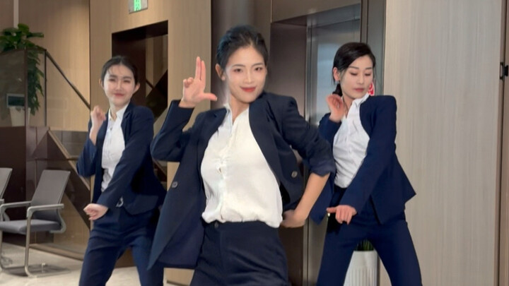 ทำอาชีพไหนก็เกลียดอาชีพนั้น 360 อาชีพ ทำไปเรื่อยจนทนไม่ไหว ออกมาเต้นสักหน่อยชาร์จพลังหน่อย #ทำงานล่ว