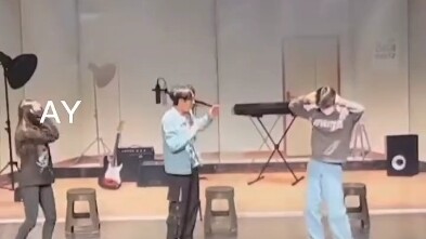 【BABYMONSTER】Ahyeon's School Video—So Full of Her Own Style