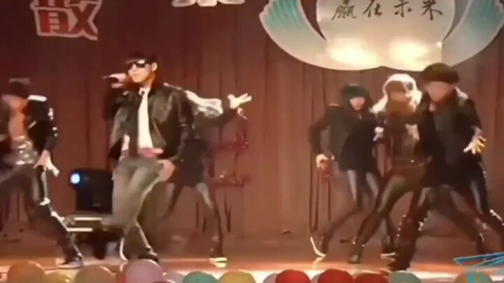 พี่น้องยุคหลังปี 80/90 ออกมาคอมเมนต์หน่อย สมัยนั้นแบบนี้ถือว่าอยู่ในระดับไหนกัน?