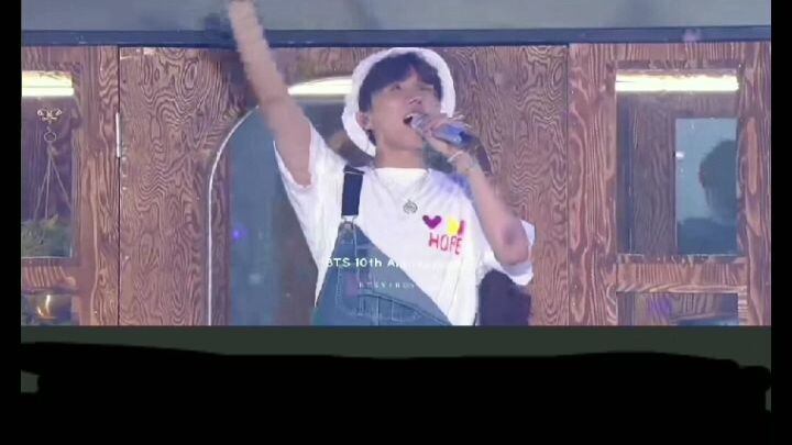 dili pa olahi nga mahimong bts army 💜😘 #bts10Anniversary