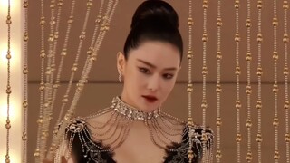 GQ掀珠帘MVP—侧头、停顿、抬眼！这个睥睨众生的眼神直接梦回苏妲己！