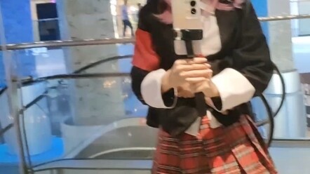 Kereta goyang kartu Jidou telah berangkat