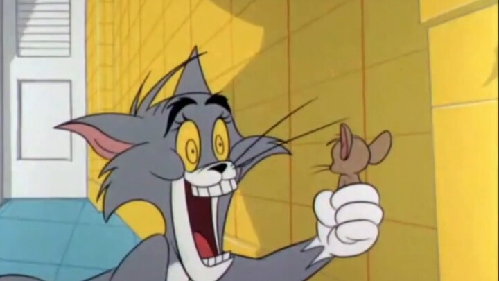 Đồng phục thủy thủ của Tom-chan