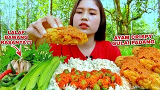 MAKAN LALAPAN MENTAH BAWANG PUTIH AYAM CRISPY GULAI PADANG#mukbanglalapan#asmr#makan