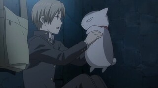 Natsume protected San San, but deliberately said that it was just to protect the Book of Friends and