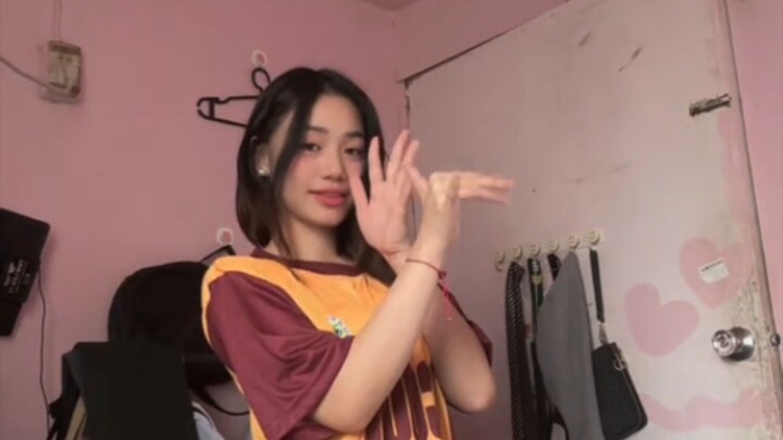 @stwuberry_cheeskiss