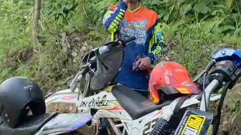 Penting !! Jangan lakuin ini saat "trabas"  didalam hutan.