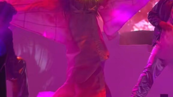 LIKE A VIRGIN (MADONNA) - MAXIE ANDREISON