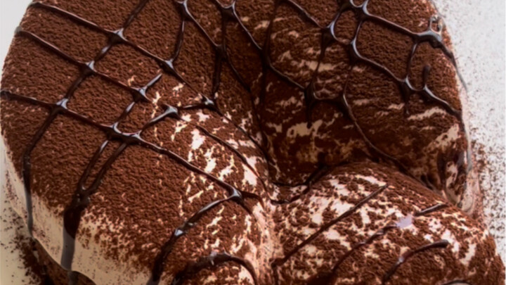 Bánh kem chocolate “bẩn” chảy nhân siêu hấp dẫn❗ Nhân chảy ồ ạt, nhìn là mê!