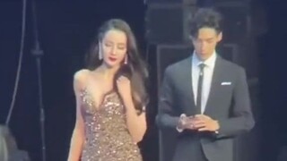 迪丽热巴 真正的女明星从不畏惧镜头盛世美颜