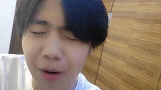 Seorang koki ksatria bereaksi gila setelah menyaksikan tim Bataro!