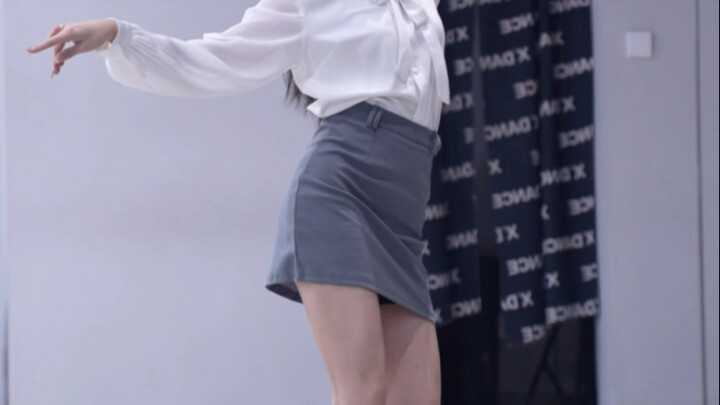 这支简直把女性美发挥到了极致！