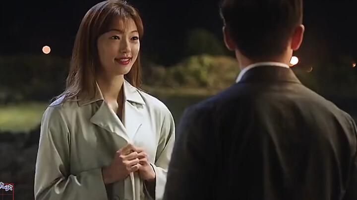 من لا يحب امرأة مثل هذه؟ مهما كانت، فالنتيجة ستكون نفسها.