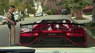 “นี่เป็นบทที่เขียนโดยมนุษย์จริงๆ เหรอ?”