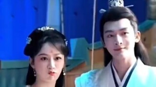 夭玹：拍照还要拌嘴的兄妹cp