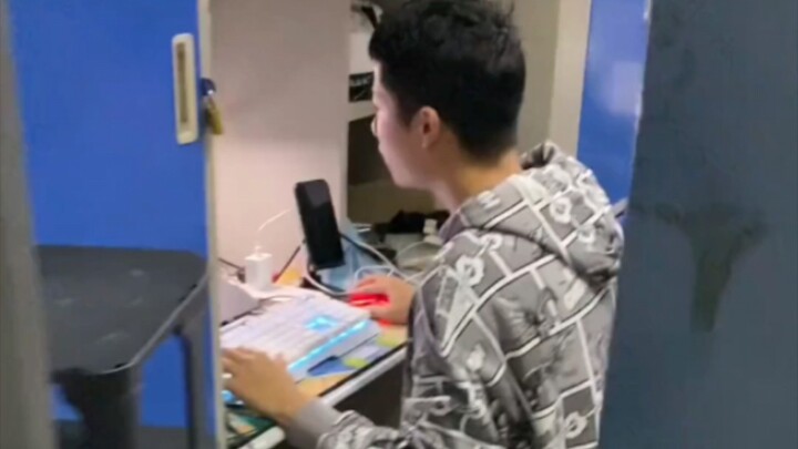 My Shy and Polite Roommate