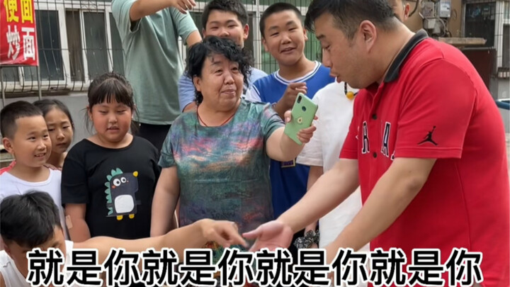 How Different Parents Handle Their Kids Being Bullied