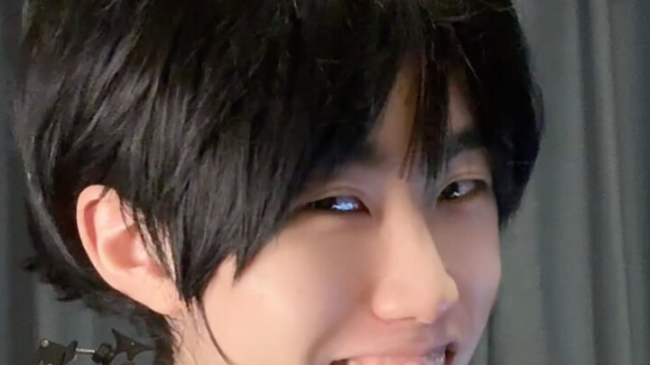 Boyfriend: Everything is exactly as I predicted～