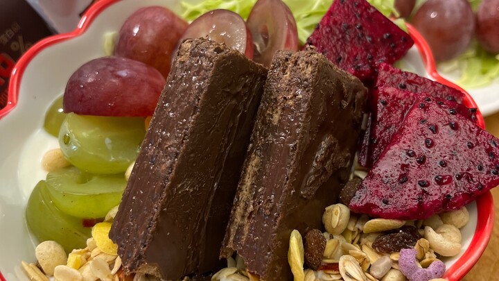 This is my favorite fat-loss meal—it’s delicious, nutritious, and keeps you full. Sharing it with yo