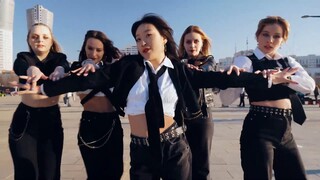 يا إلهي! تم تداول تيك توك وبيلي بيلي بشكل كبير لـ (G)I-DLE "TOMBOY" روسية جميلة ترقص بشكل رائع في ال
