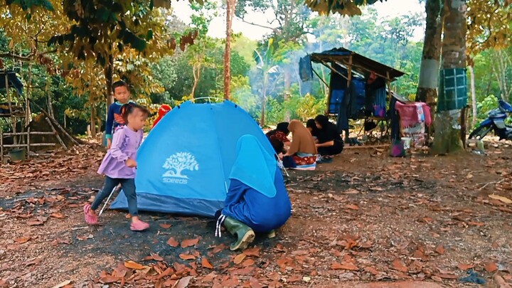 keseruan camping with family dikebun cempedak