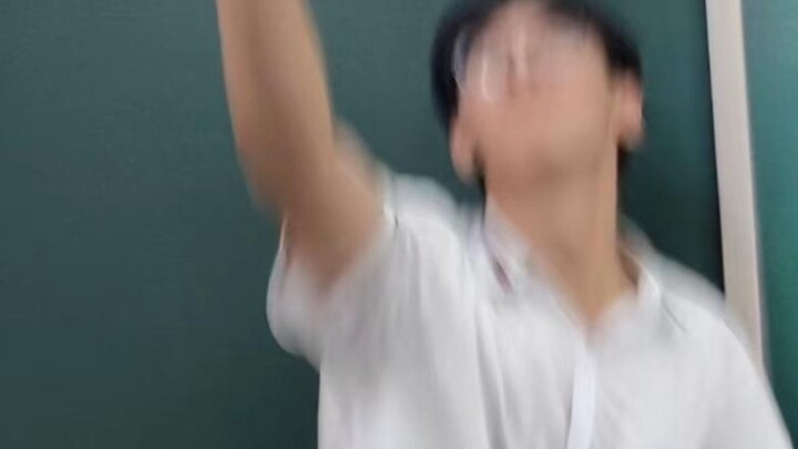 المعلم استطاع أن يلخص فصلنا بحرف واحد فقط...