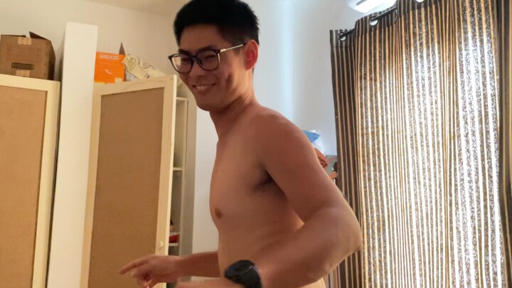 小钟自编非洲舞，不看后悔系列！
