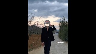 叛 逆 的 物 语