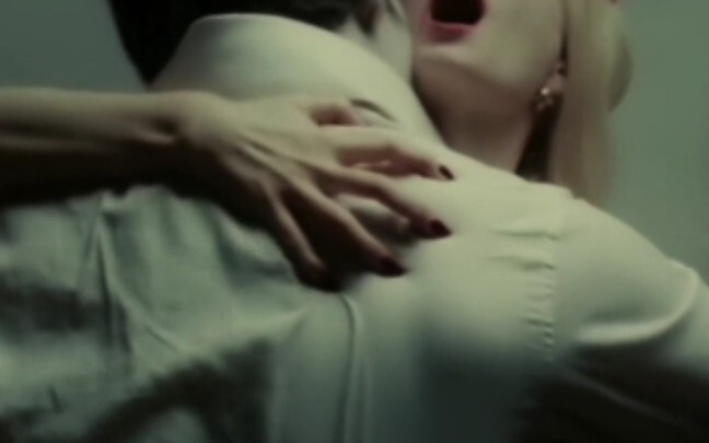 [Film&TV]Dark Shadows - Seducing Barnabass