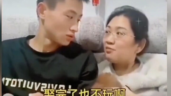Những đoạn đối thoại hài hước đến bất ngờ, điều này...