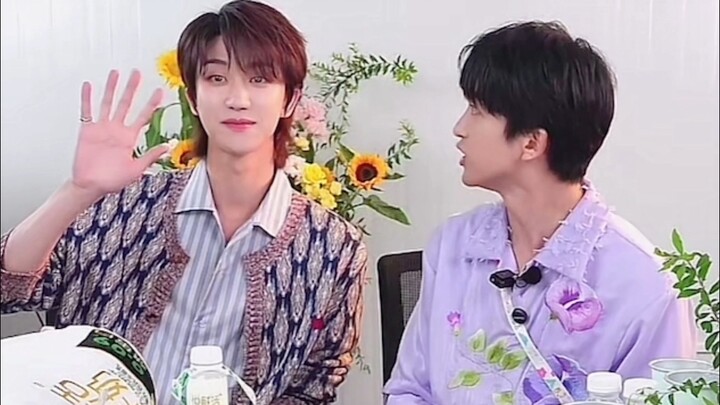 【ไลฟ์สดซูหมิงหาว】หวงจื่ออี๋ฝาน: “โอ้โห หอมมากเลย” 240714 #2