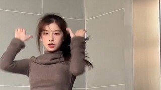 [Xiao Li] not shy flips and dances like notshy