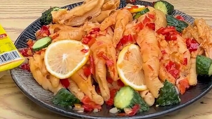 #أقدام دجاج حامضة وحارة منزوعة العظم | أقدام دجاج منزوعة العظم مع الأوتار، كبيرة وممتلئة، حامضة وحار