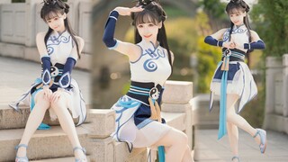 小师妹终有一日长成了少女模样，这香香软软活蹦乱跳哒 真让人疼惜呢～