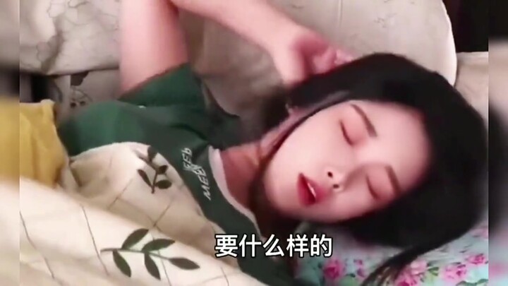 30 เหตุการณ์สุดเซอร์ไพรส์ทั่วอินเทอร์เน็ตในซีรีส์ ‘โดนลวนลามแบบไม่ทันตั้งตัว’ ลิ้นเล่นกีตาร์ หนุ่มๆ 