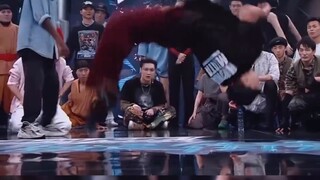 Klash VS Bubu bboy V hiphop ท่าไม้ตายทรงพลังมาก คนดูโห่ร้องทั้งฮอลล์ ดนตรีจังหวะเทพของ Bubu ทำเอาคนด