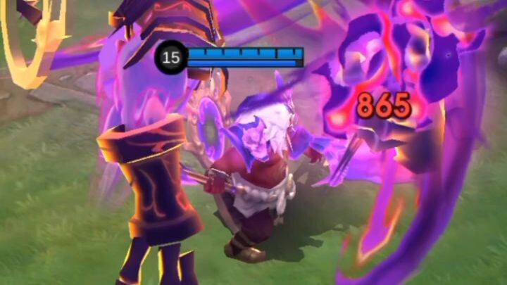 kakaibang heru sa ml nag paturu sa kapamilya niya kaya madami siyang skil