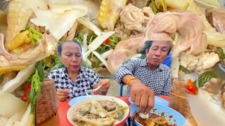 แกงไก่บ้านใส่หน่อไม้ส้ม