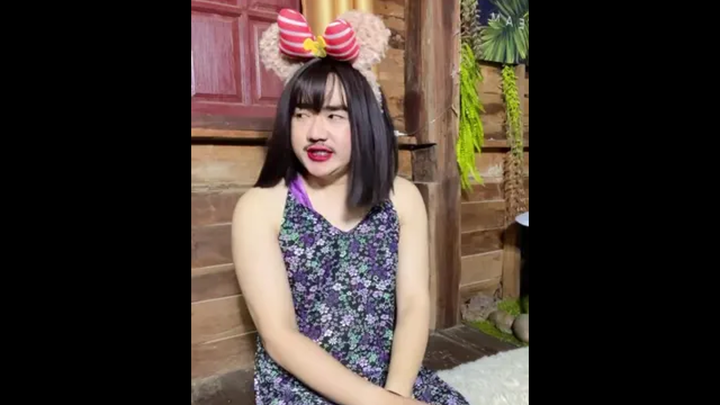 แม่ = ผู้กำกับ นักพากย์