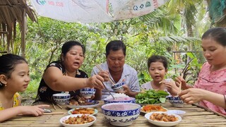 Bữa Bơm Ngon Ngoài Vườn Với Nồi Canh Khoai Mỡ Dưa Mắm Cá Chiên| TKQ & Family T705