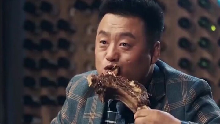 Actors Dig Into Foreign Cuisine: Uncle Ying Tries Egg Tarts for the First Time, Song Xiaofeng Crashe