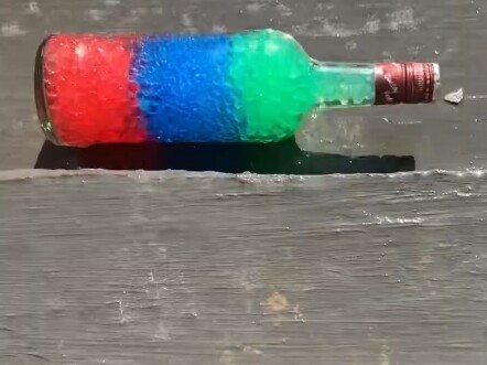 จังหวะระเบิดแก้ความดันจากการกลิ้งขวดบนบันได