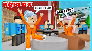 Aku Dan Adiku Terpaksa Harus Membuat Pabrik Senjata Di Roblox Brookhaven ft @Shasyaalala