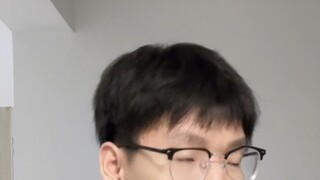 เมื่อคุณและเพื่อนของคุณส่งสัญญาณขอความช่วยเหลือ