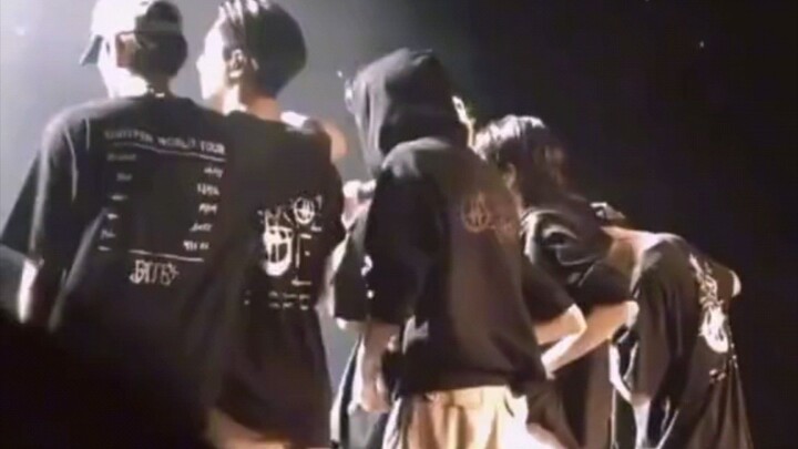 Aack the hand placement ni jay,,