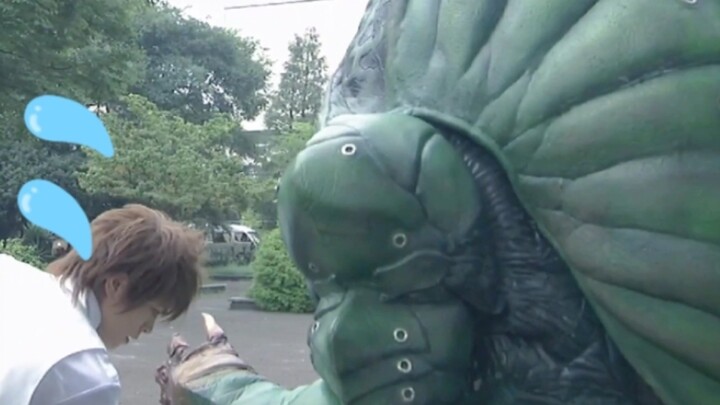 "Masked Rider" counts those plots that ruin your "three views"
