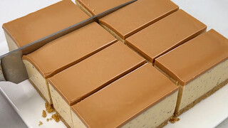 告诉你们你一个秘密，甜品店100多的慕斯蛋糕，其实自己在家也能做，因为它简单到不用烤箱，甚至连模具也可以不用，真的好好吃啊！